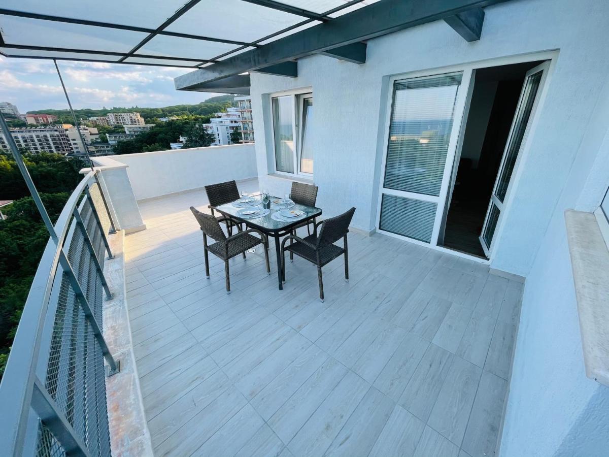 Sea Тerrace Aquamarine Apartment โกลเดน แซนส์ ภายนอก รูปภาพ