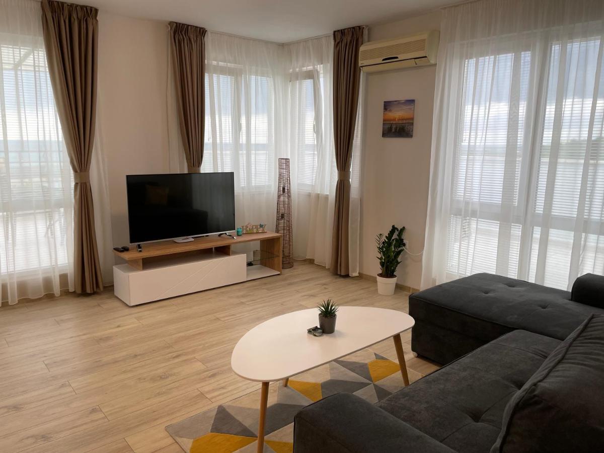 Sea Тerrace Aquamarine Apartment โกลเดน แซนส์ ภายนอก รูปภาพ